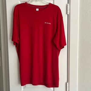 Columbia Men's Vibrant Red Short Sleeve Tee